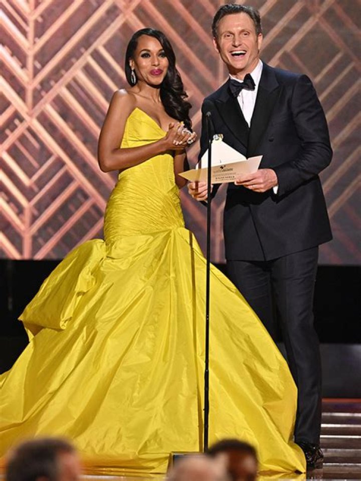 Kerry Washington and Tony Goldwyn Have ‘Scandal’ Reunion: Video – Hollywood Life