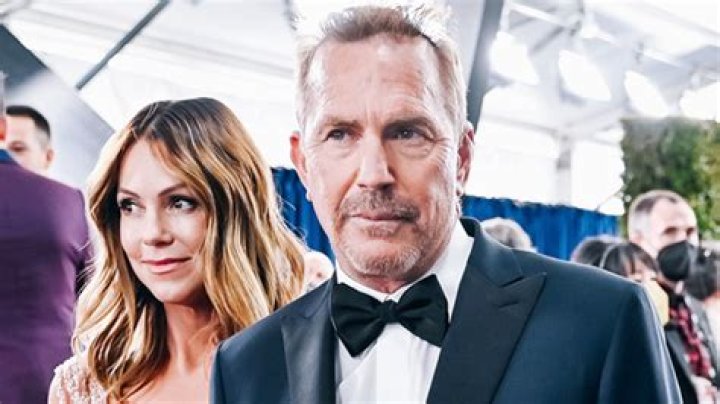 Kevin Costner Alleges He Doesn’t Know If Ex Christine Had An Affair – Hollywood Life