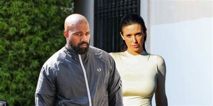 Kim Kardashian Drops West From Her Last Name On Instagram – Hollywood Life
