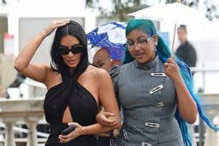 Kim Kardashian & North West Go To Disneyland — Pics – Hollywood Life