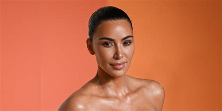 Kim Kardashian’s Son Saint Photobombs Her In New Bikini Photos – Hollywood Life