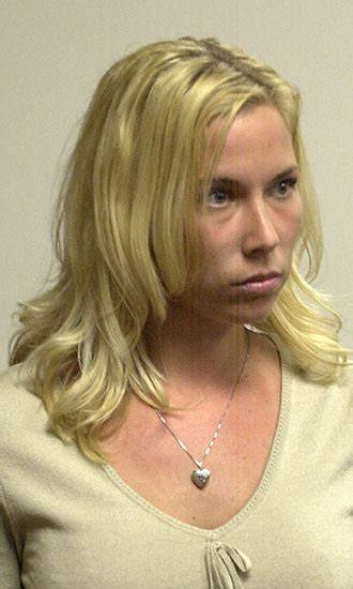 Kim Mathers Celebrity Profile – Hollywood Life