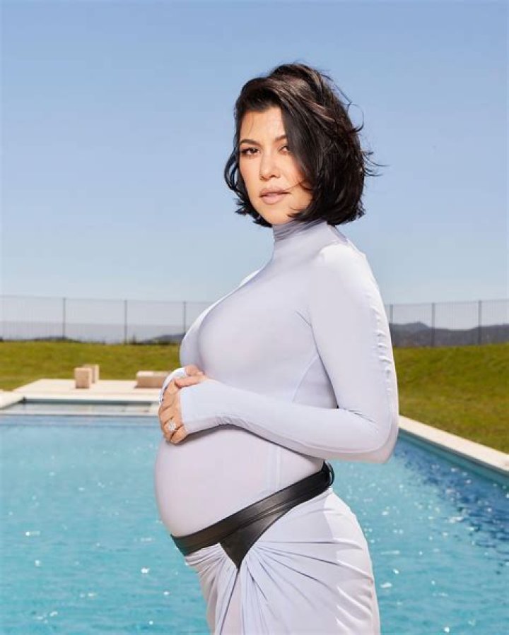 Kourtney Kardashian Reveals Intense At-Home Workout Including Weights & Sprint Sets — Watch