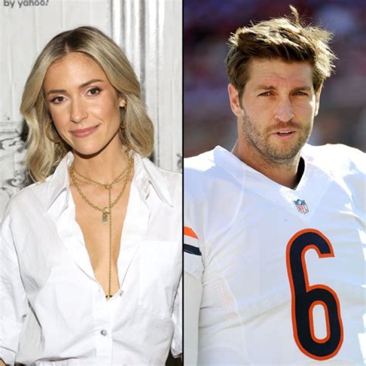 Kristin Cavallari Accused Jay Cutler Of Faking Football Injury, Says Neighbor!