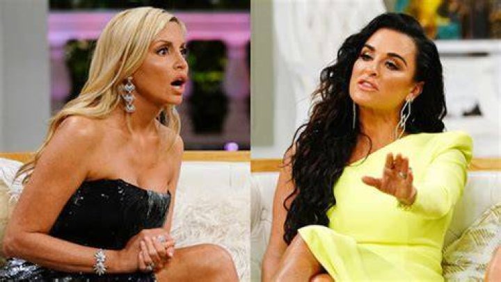Kyle Richards & Camille Grammer Feud Over A Teddi Mellencamp Diss – Hollywood Life
