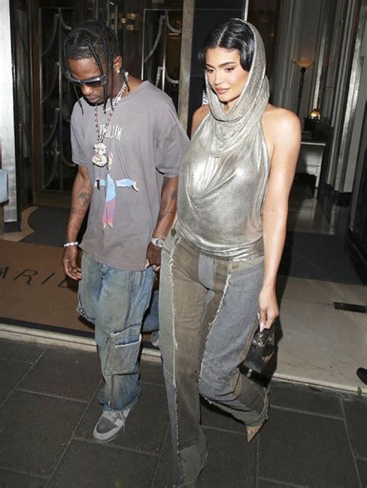 Kylie Jenner Channels Kylie Minogue In Glittery Silver Top In London – Hollywood Life