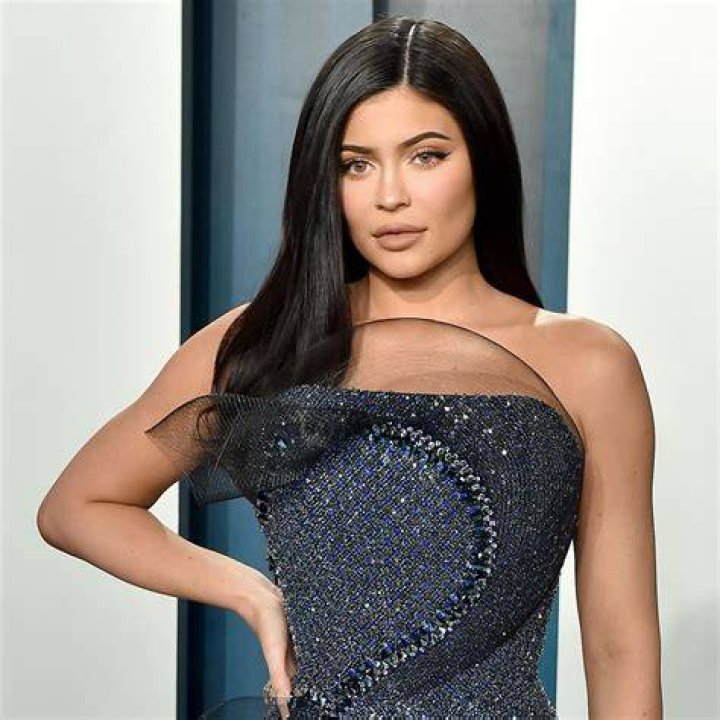 Kylie Jenner Gets Long Blonde Extensions & Looks Like A Barbie — See Hair Makeover