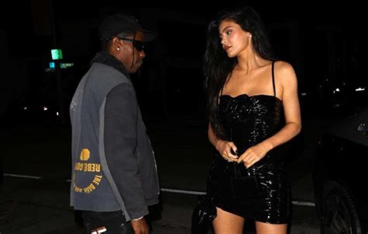 Kylie Jenner & Travis Scott Enjoy Date Night After He Fills Her Home With Flowers On 25th Birthday