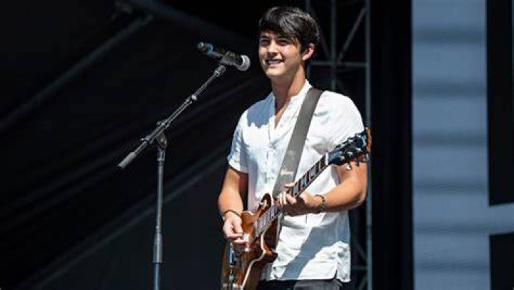 Laine Hardy On His Advice For ‘American Idol’ Season 18 Contestants – Hollywood Life