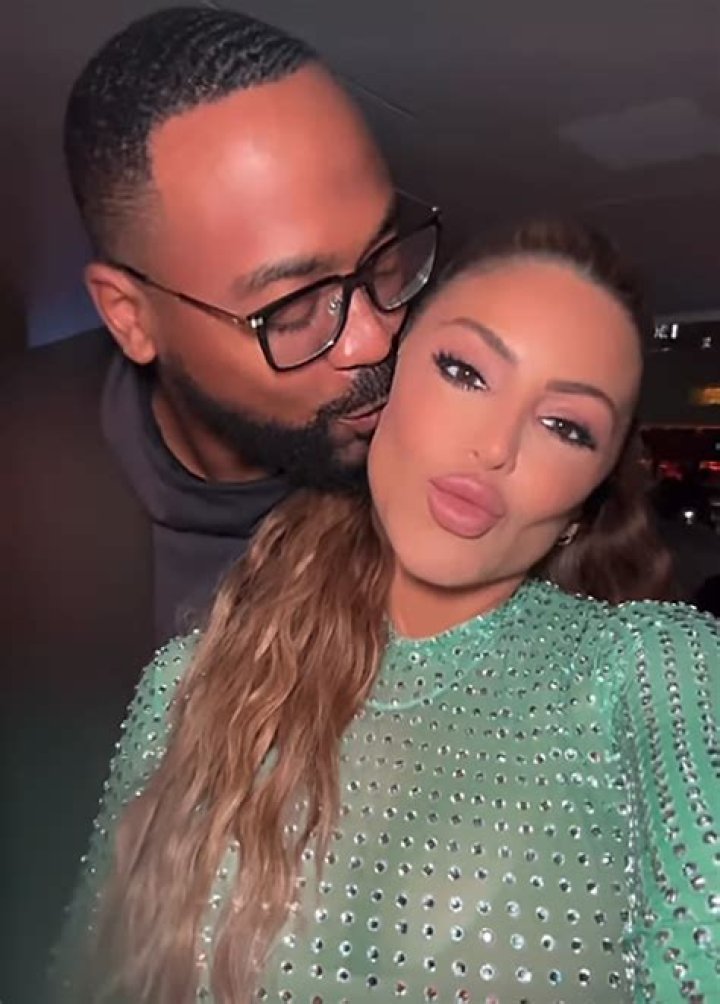 Larsa Pippen & Marcus Jordan Pack On PDA At Her Birthday Party: Photos – Hollywood Life