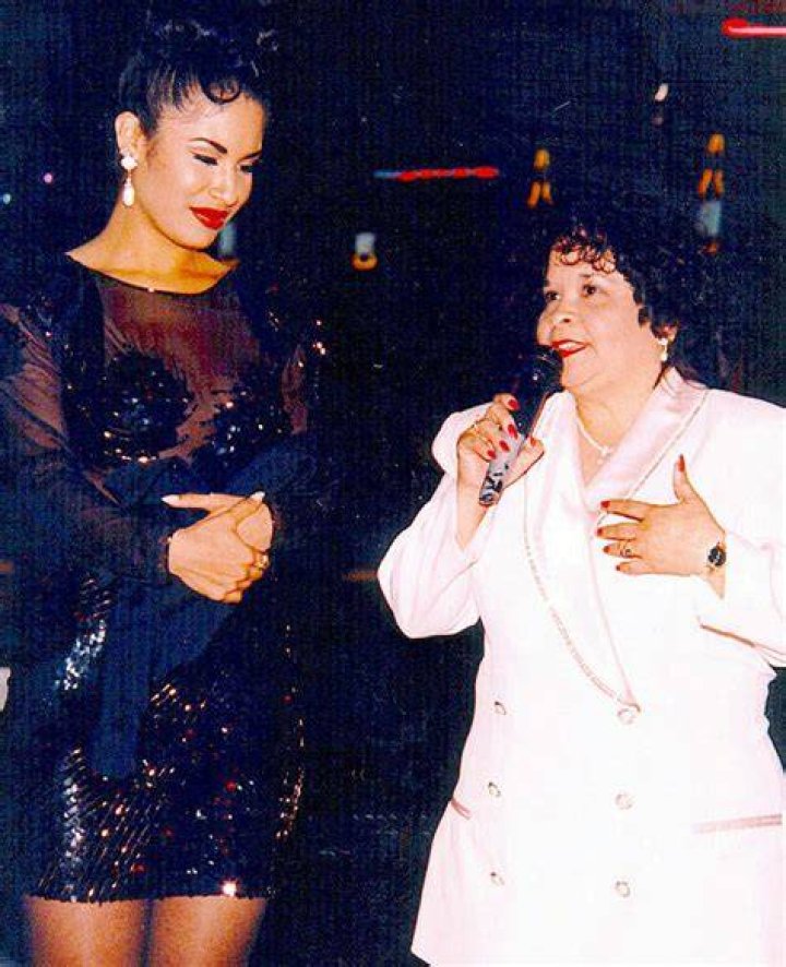 Late Mexican Singer Dies Of Natural Causes – Hollywood Life