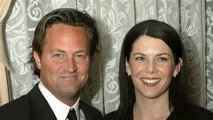 Lauren Graham Talks Matthew Perry’s Death and His Final Year – Hollywood Life
