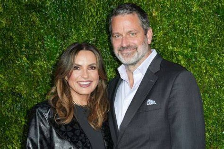 Law & Order’s Christopher Meloni Surprises Mariska Hargitay At US Open – Hollywood Life