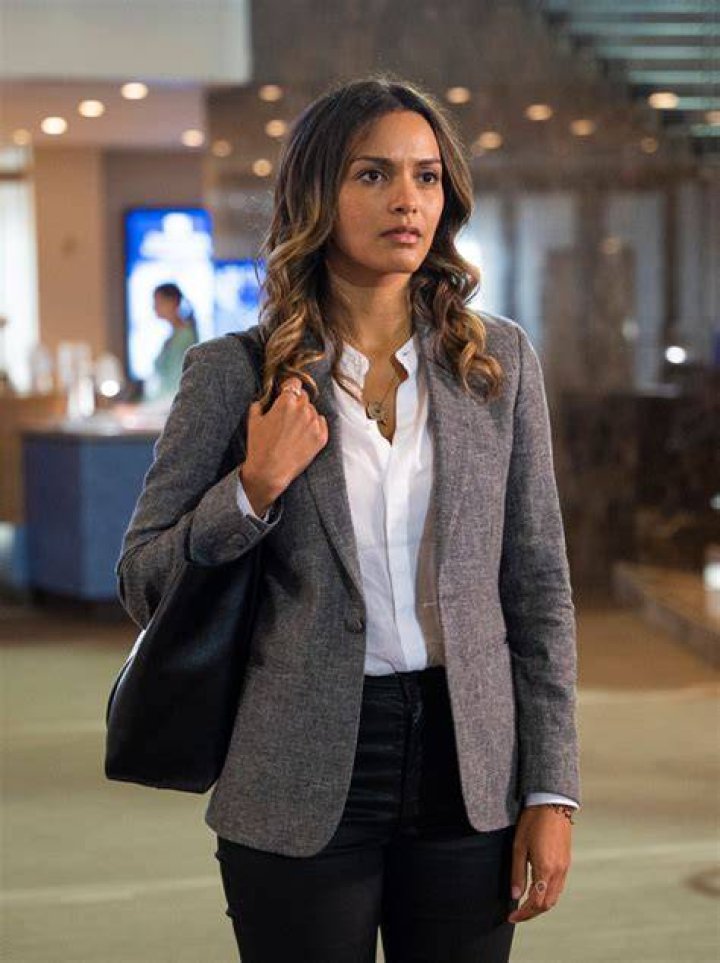 Leela Sister’s Twist — Manish Dayal On What’s Next – Hollywood Life