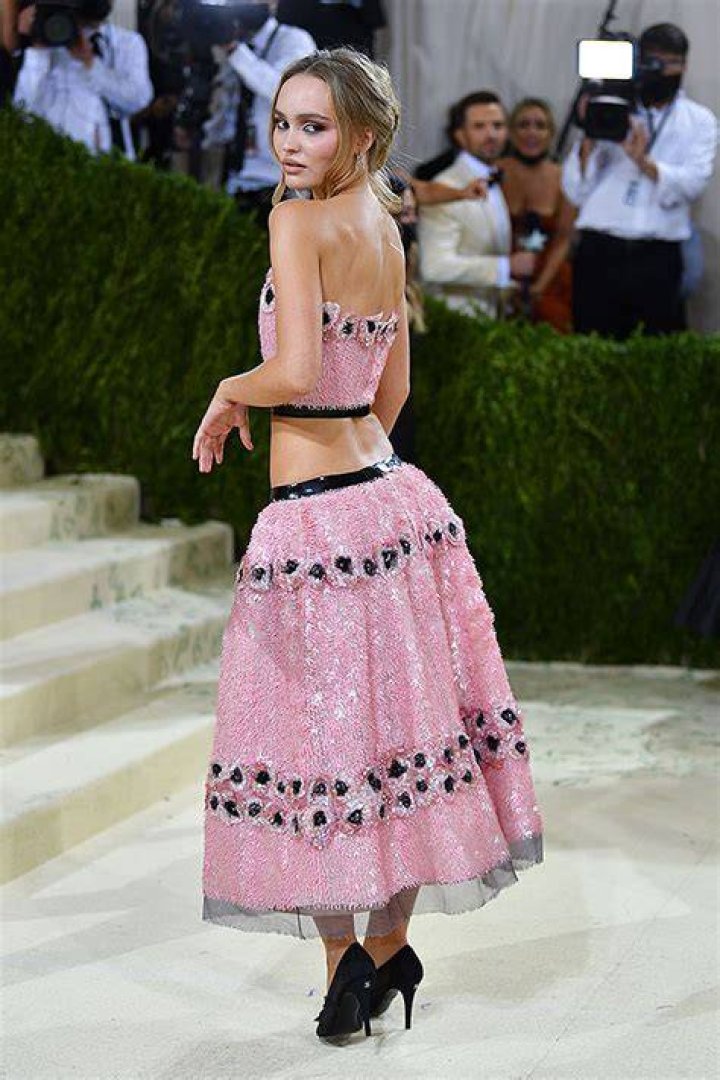 Lily-Rose Depp In Mini Dress After Dad Wins Defamation Trial – Hollywood Life