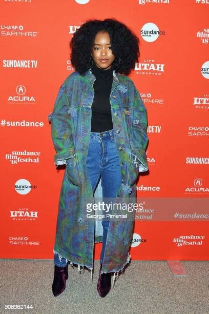 Lovie Simone — Photos