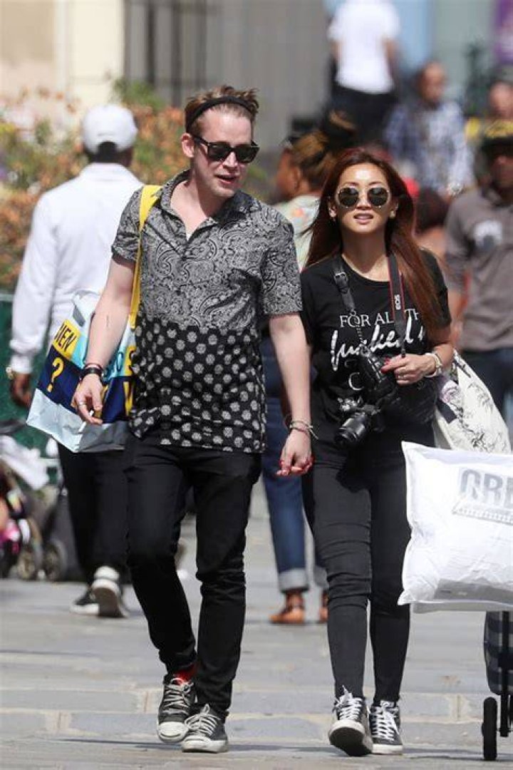 Macaulay Culkin & Brenda Song Photos Since Engagement With Baby Dakota – Hollywood Life