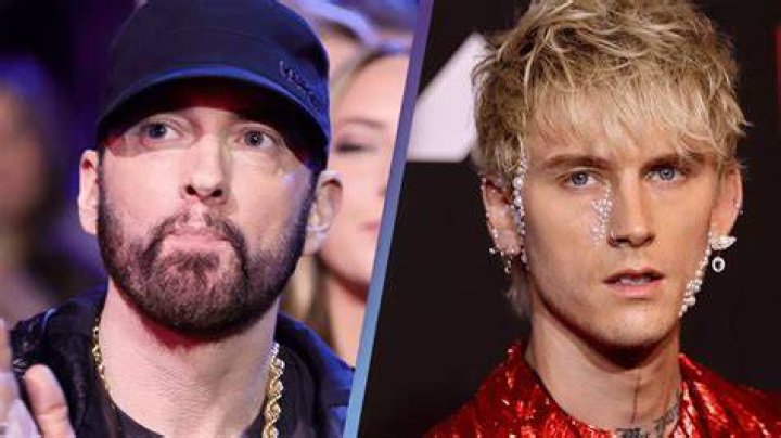 Machine Gun Kelly Flips Middle Finger At Eminem After ‘Killshot’ Diss – Hollywood Life