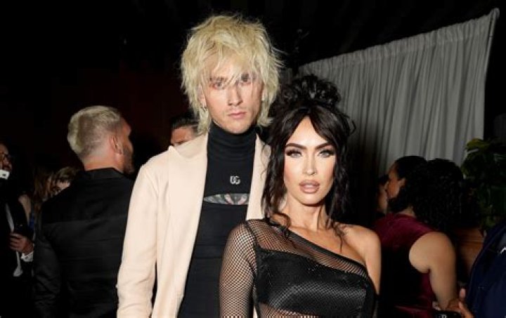 Machine Gun Kelly Pulls Megan Fox Close For Date Night At Daily Front Row Awards