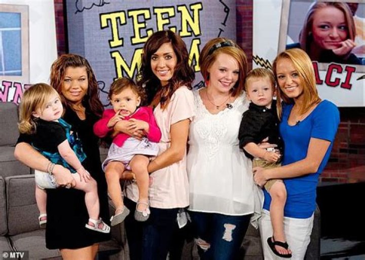 Maci Bookout Cries At A Gas Station — Recap – Hollywood Life