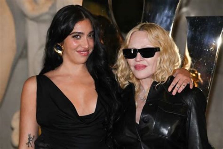 Madonna’s Daughter Lourdes Leon, 25, Rocks Sexy Backless Dress In Mirror Selfie