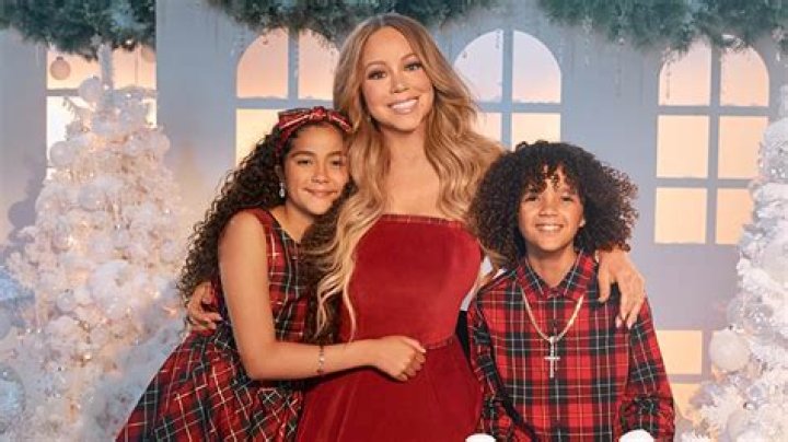 Mariah Carey Defrosts for Christmas With Her Kids Moroccan & Monroe in Festive New Video