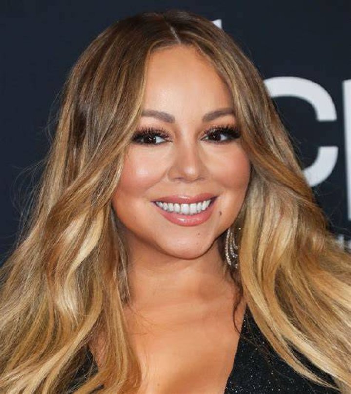 Mariah Carey’s Red Carpet Looks — Pics – Hollywood Life