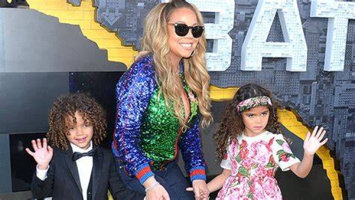 Mariah Carey Teaches Her Twins Moroccan & Monroe A Hanukkah Song – Hollywood Life