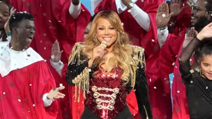 Mariah Carey Throws Shade At Ex James Packer: ‘He Has Fans?’ — Watch