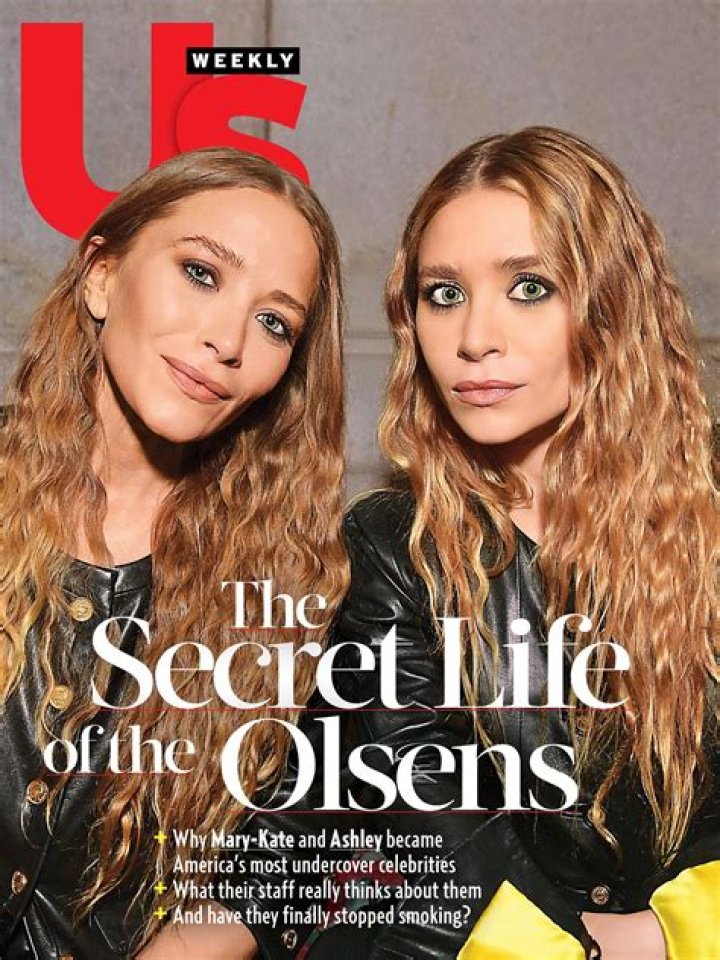 Mary-Kate & Ashley Olsen Seen Smoking In New York — See Pic – Hollywood Life