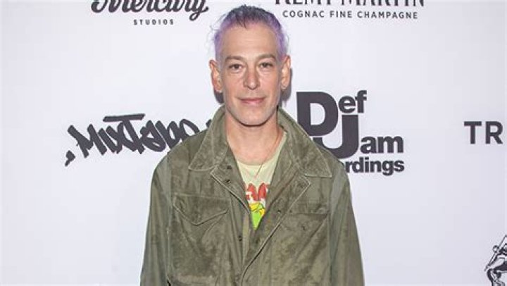 Matisyahu Addresses Celebrities Who Are ‘Afraid’ to Support Israel – Hollywood Life
