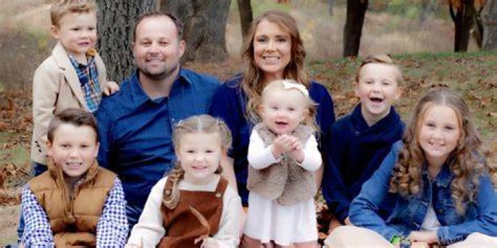 Meet All 7 Kids She Has With Josh Duggar – Hollywood Life