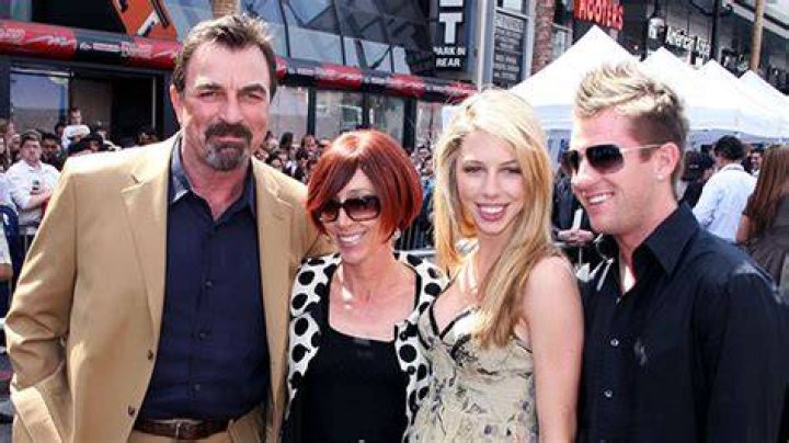 Meet His Children Kevin & Hannah – Hollywood Life