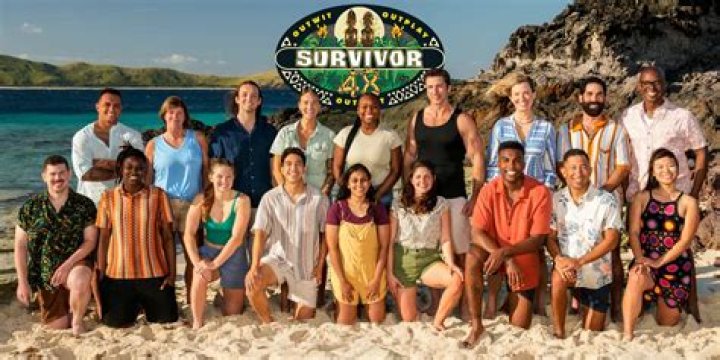 Meet the ‘Survivor’ Alum – Hollywood Life