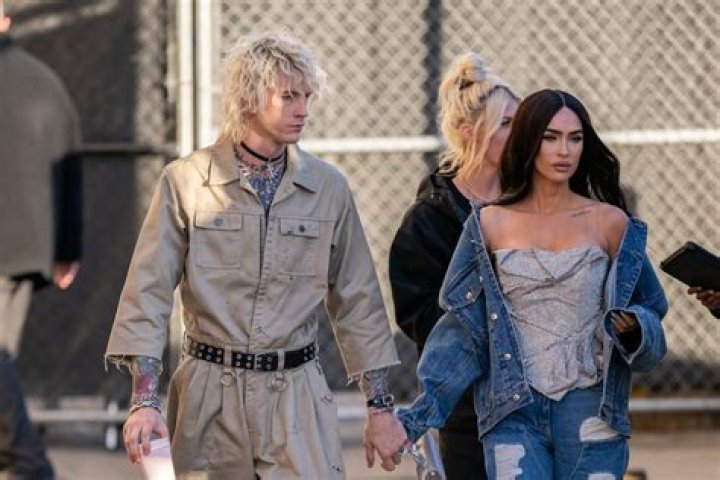 Megan Fox Is Machine Gun Kelly’s ‘Future Wife’ In Astrological Reading – Hollywood Life