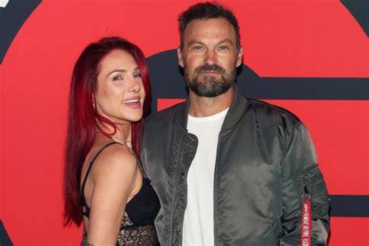 Megan Fox Leaves Cryptic Comment On Brian Austin Green’s New PDA Pic With Sharna Burgess