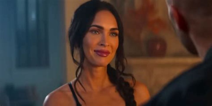 Megan Fox Rocks Lace Lingerie In ‘Expendables 4’ Trailer – Hollywood Life