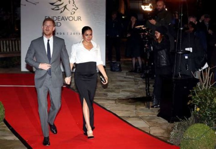 Meghan Markle & Prince Harry Stun At The Endeavor Fund Awards — Pics – Hollywood Life