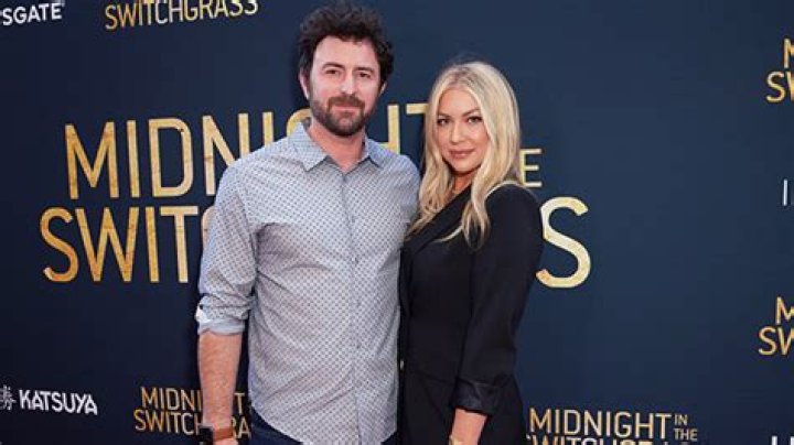 Messer Rhys – Hollywood Life