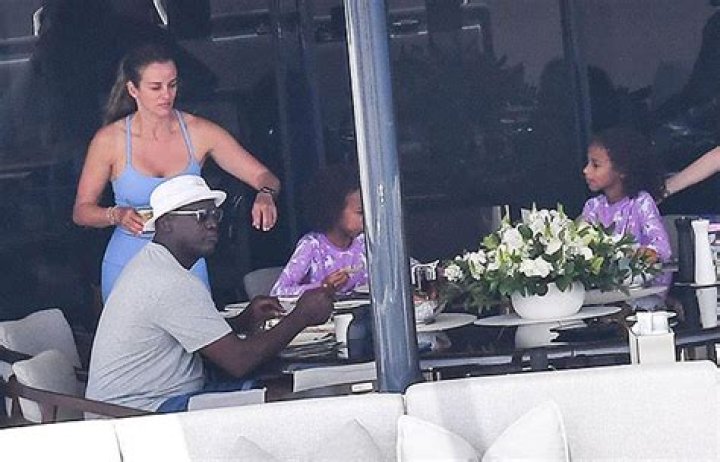 Michael Jordan & Wife Yvette Prieto Relax On Yacht In Sardinia – Hollywood Life