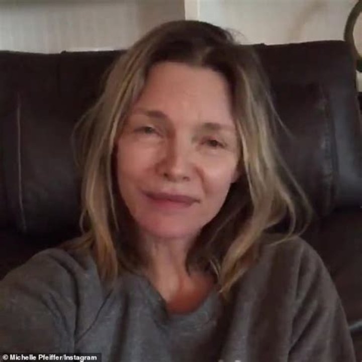 Michelle Pfeiffer, 62, Flashes Her Smile In A Gorgeous New Pic & Fans Think She’s ‘Forever’ Beautiful