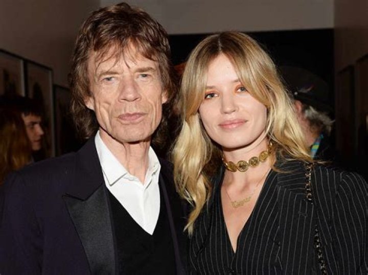 Mick Jagger’s Daughter Georgia Rocks Leather Crop Top: Photos – Hollywood Life