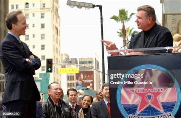 Mike Ditka – Hollywood Life