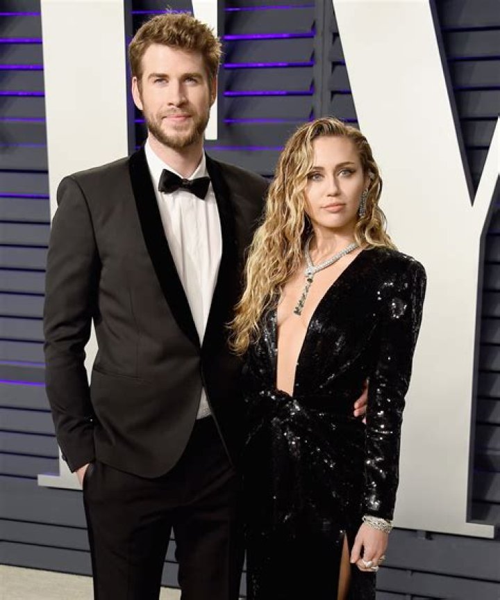 Miley Cyrus & Liam Hemsworth: Her Friends Complain That She’s Different Around Beau