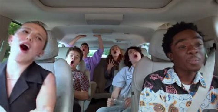 Millie Bobby Brown & ‘Stranger Things’ Kids On Carpool Karaoke: Watch – Hollywood Life