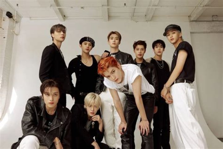 NCT 127 — PICS