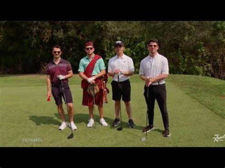 Niall Horan Suffers A Wardrobe Malfunction & Flashes The Jonas Brothers During A Golf Game