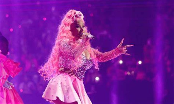 Nicki Minaj’s ‘Red Ruby Da Sleeze’ Possibly Shades Megan Thee Stallion – Hollywood Life