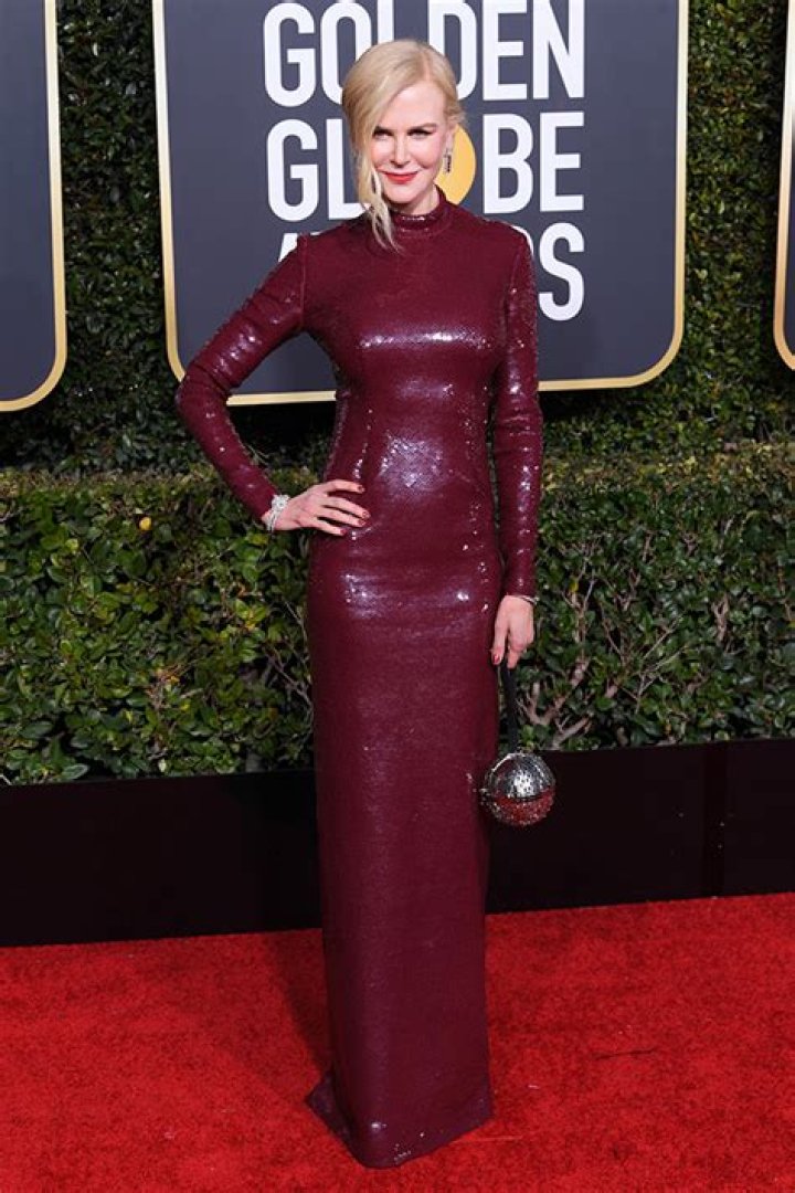 Nicole Kidman’s Dress At Golden Globes 2019 — Skintight Red Dress – Hollywood Life