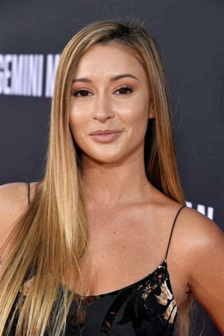 Nicole Olivera — Photos Of The Actress